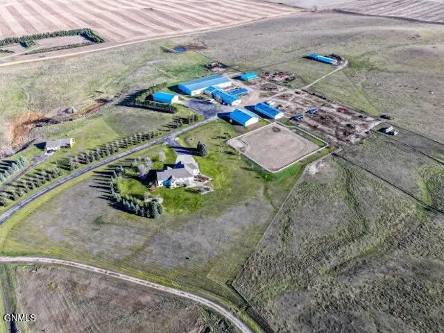 9861 Highway 1804 Nw, Bismarck, ND 58503 - #2