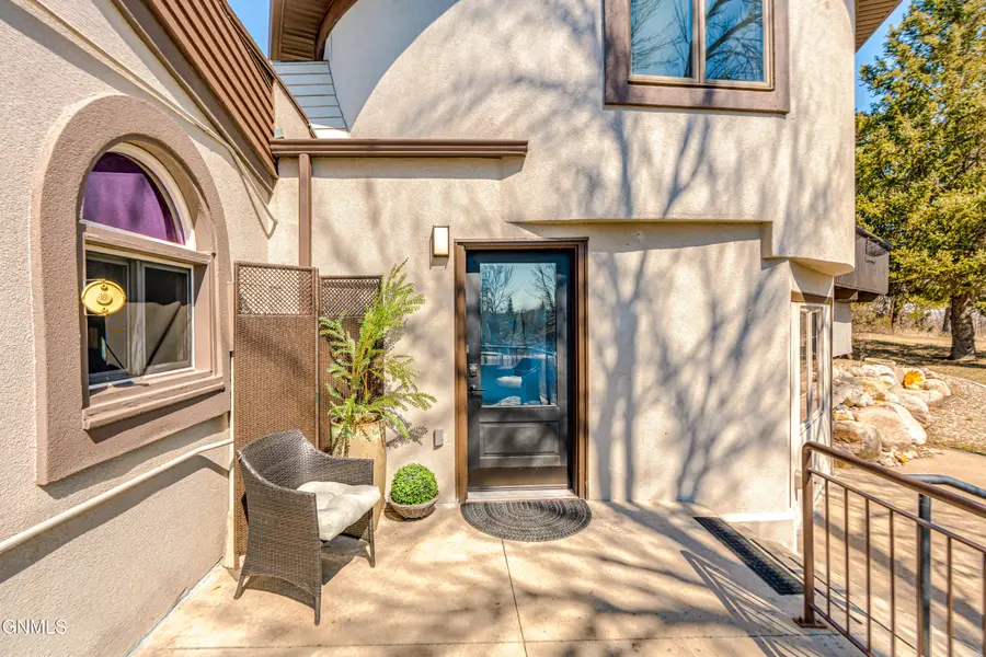 6940 Crested Butte Road, Bismarck, ND 58503 - #3