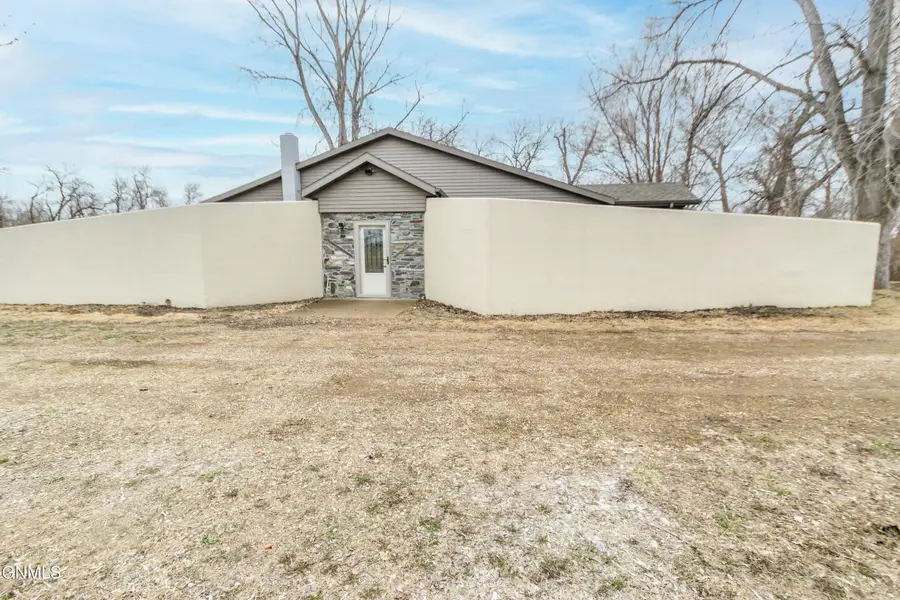 6905 Horseshoe Bend, Bismarck, ND 58503 - #2