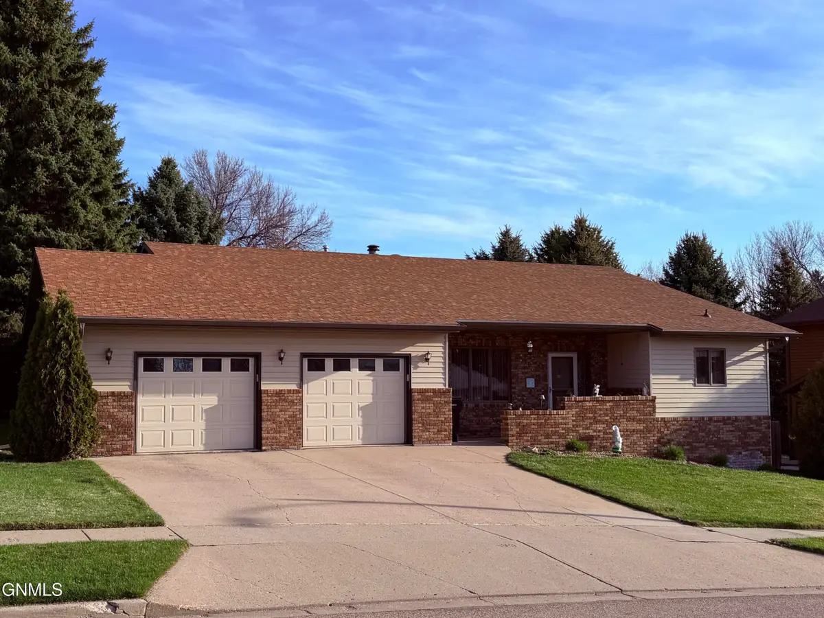 426 Juniper Drive, Bismarck, ND 58503 - #1