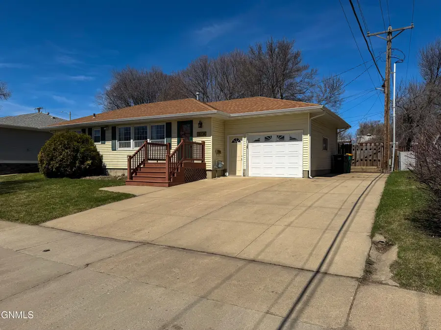 1310 E Divide Avenue, Bismarck, ND 58501 - #2