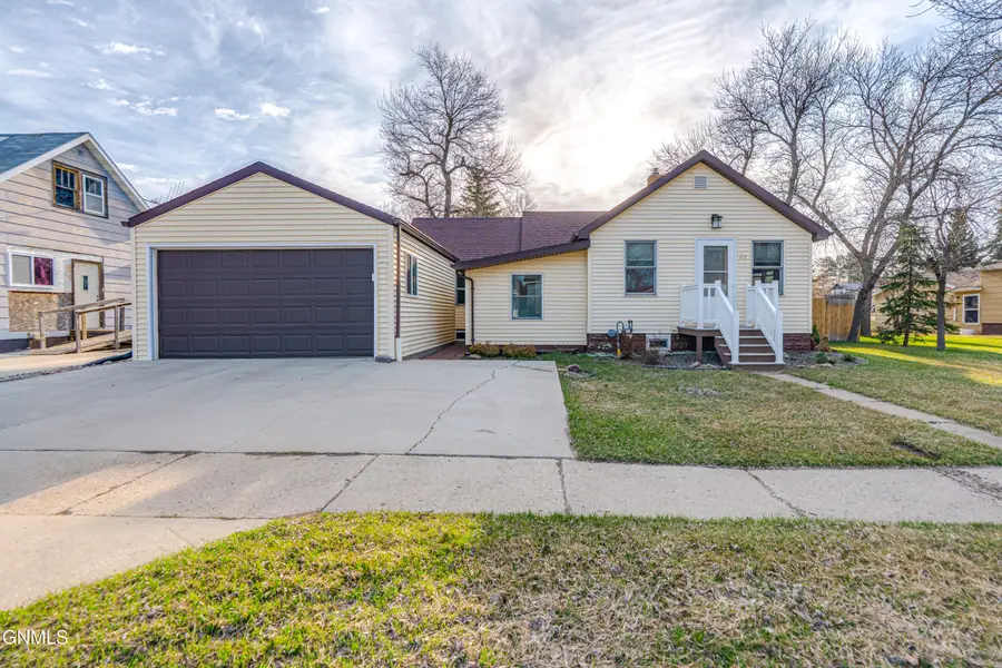 407 6th N, New Salem, ND 58563 - #2
