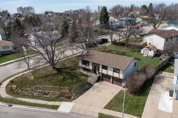 1505 Custer Drive Nw, Mandan, ND 58554