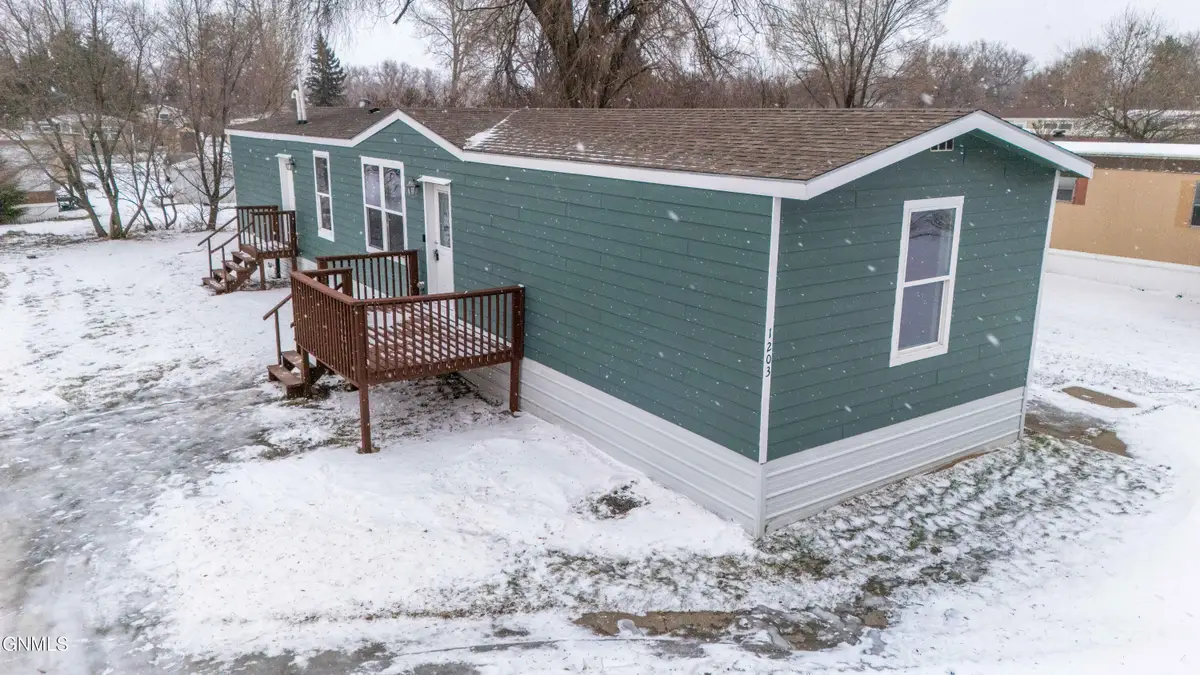 1203 Dakota Trail, Mandan, ND 58554 - #1