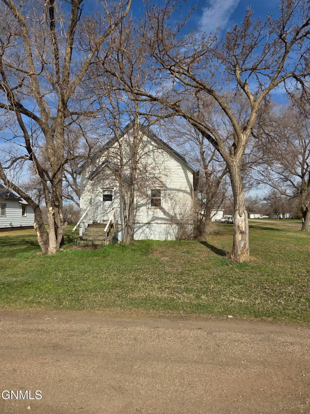 303 Main Street, Almont, ND 58520 - #1