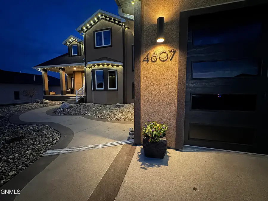 4607 Granite Drive, Bismarck, ND 58503 - #2