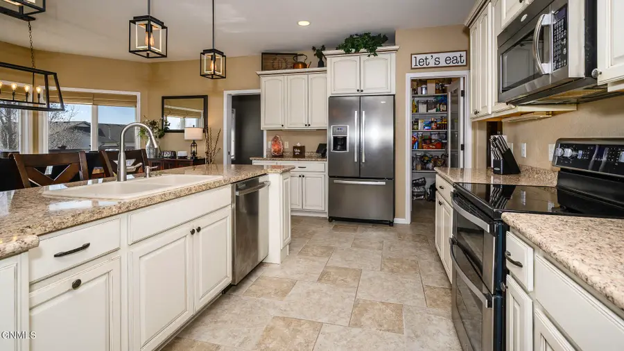 4607 Granite Drive, Bismarck, ND 58503 - #3