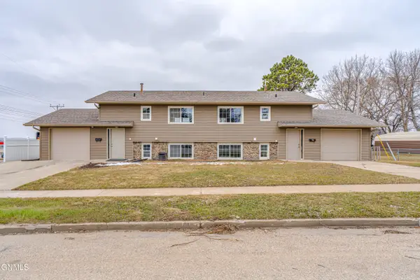 2531/2533 Avenue A E, Bismarck, ND 58501