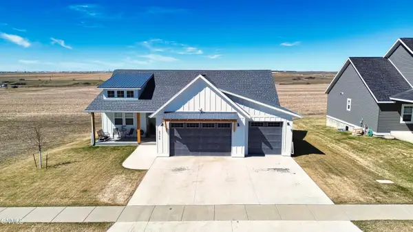 2709 44th Avenue W, Williston, ND 58801