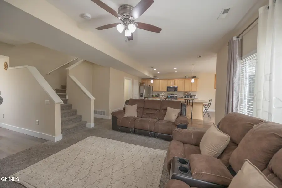 2820 27th Street W, Williston, ND 58801 - #2