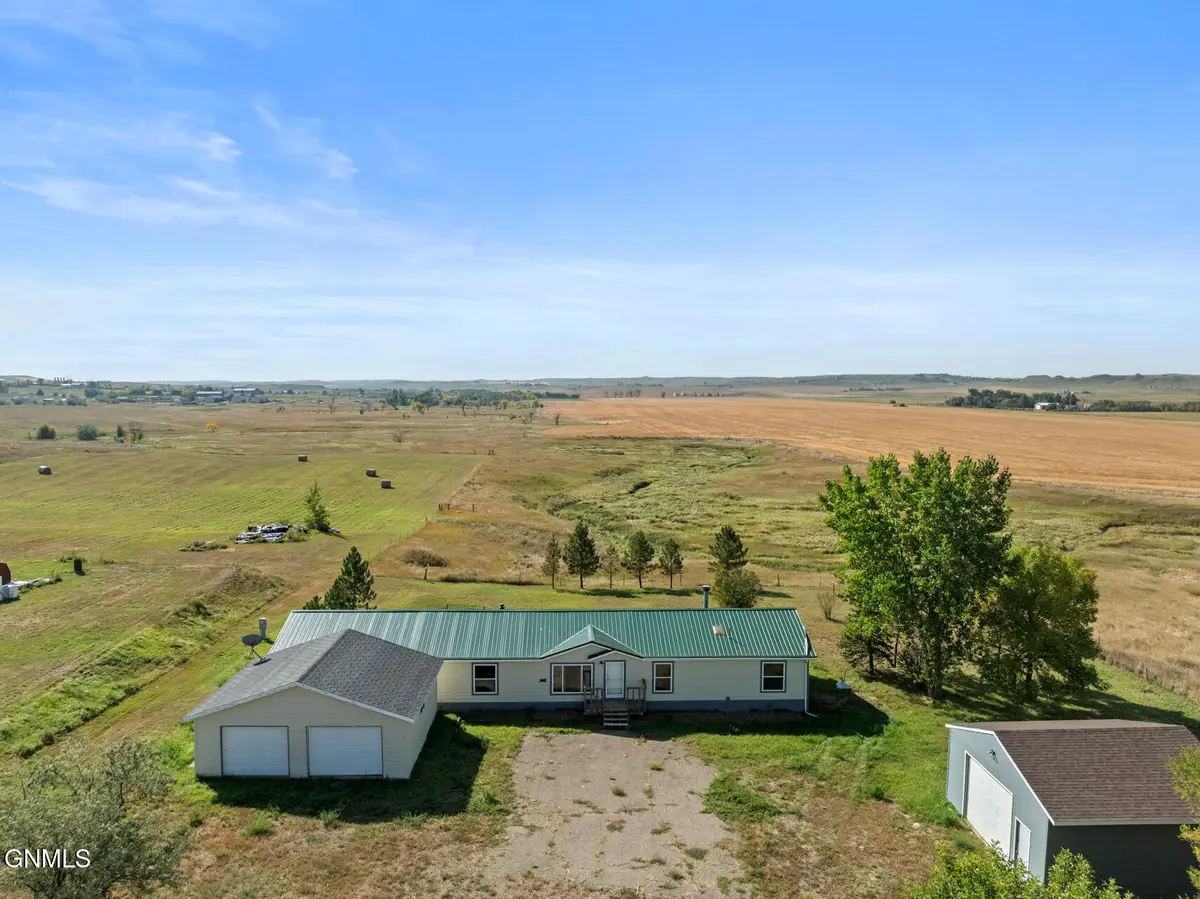 12682 23rd Street Nw, Watford City, ND 58854 - #1