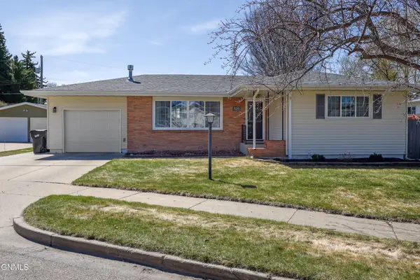 825 W Owens Avenue, Bismarck, ND 58501