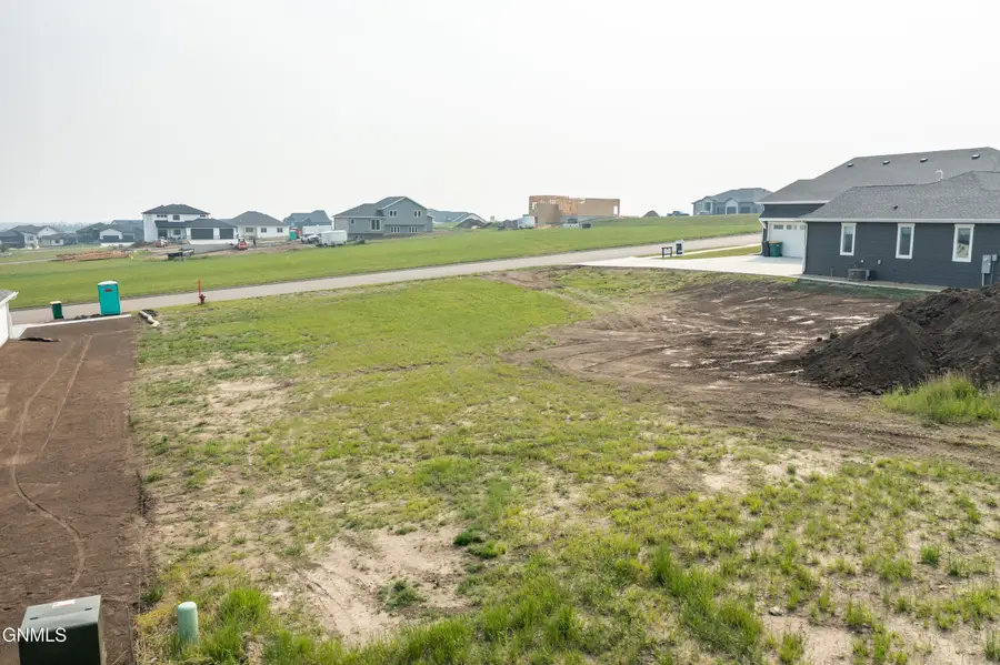 2016 Prairie Hawk Drive, Bismarck, ND 58503 - #3