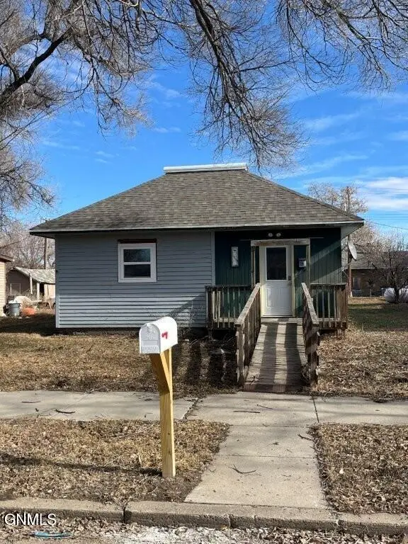 310 2nd Avenue E, Mobridge, SD 57601 - #1