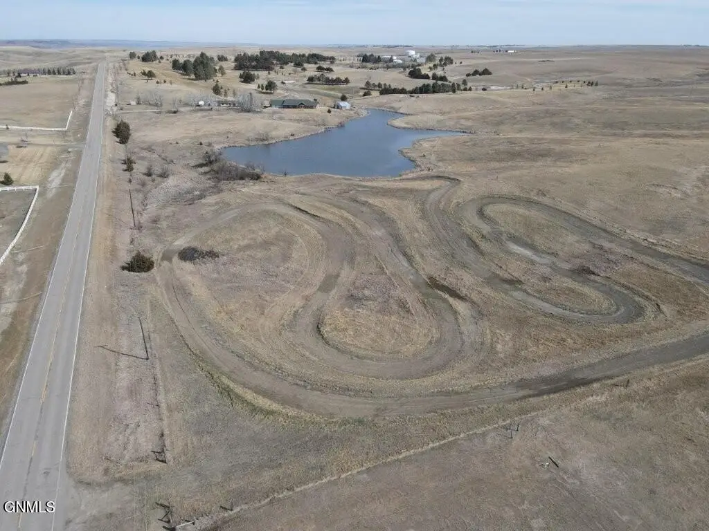 1 Dakota 1804, Mobridge, SD 57601 - #1