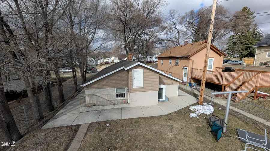 509 N 15th Street, Bismarck, ND 58501 - #2