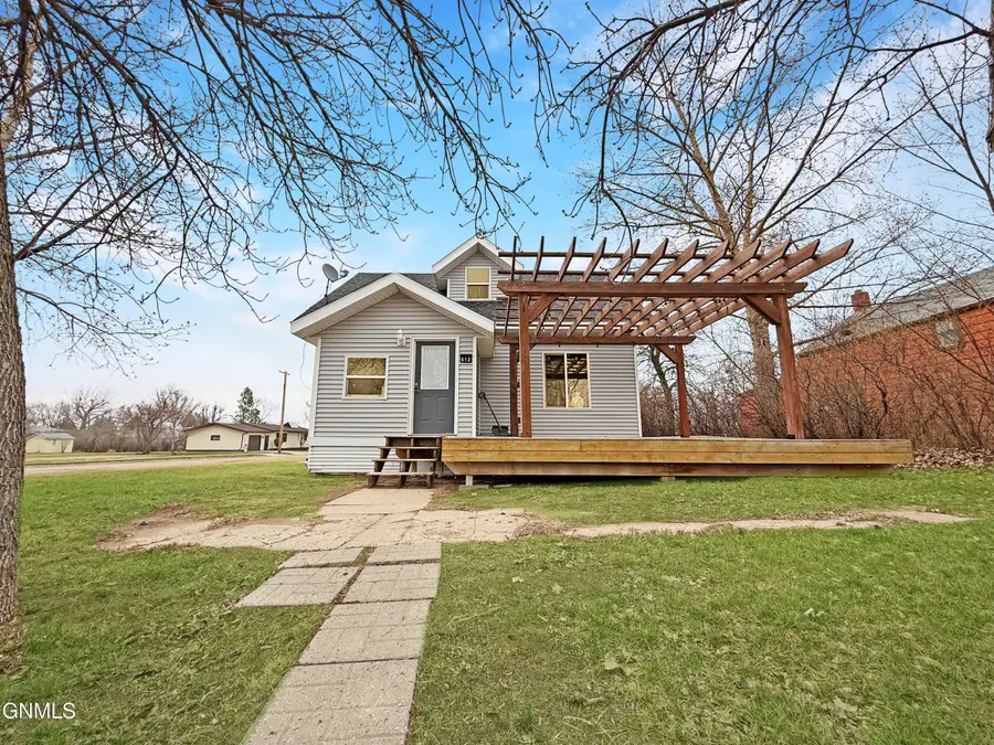 410 Main Street, Columbus, ND 58727 - #2