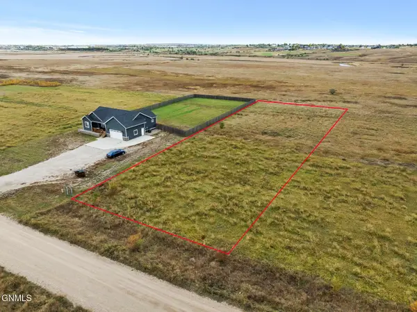 5489 Mathew Avenue, Williston, ND 58801