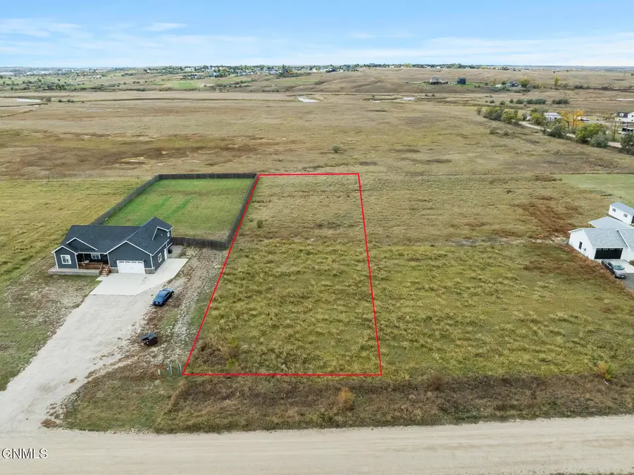 5489 Mathew Avenue, Williston, ND 58801 - #2