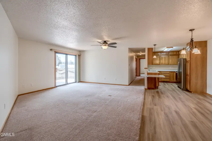 2630 Gateway Avenue #203, Bismarck, ND 58503 - #2