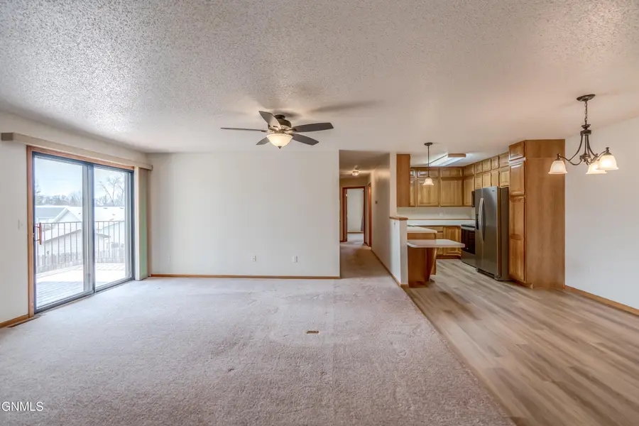 2630 Gateway Avenue #203, Bismarck, ND 58503 - #3