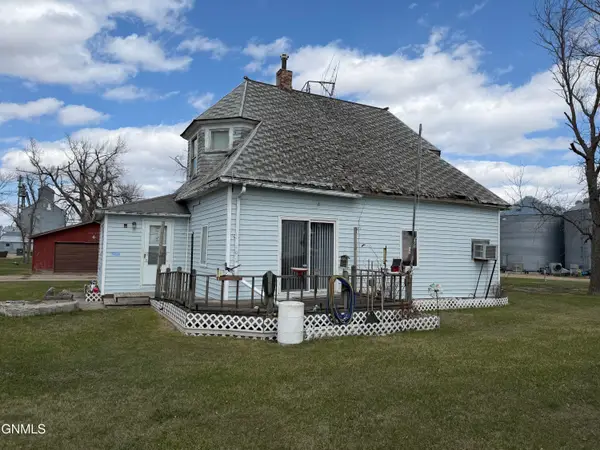 505 3rd Avenue, Leal, ND 58479