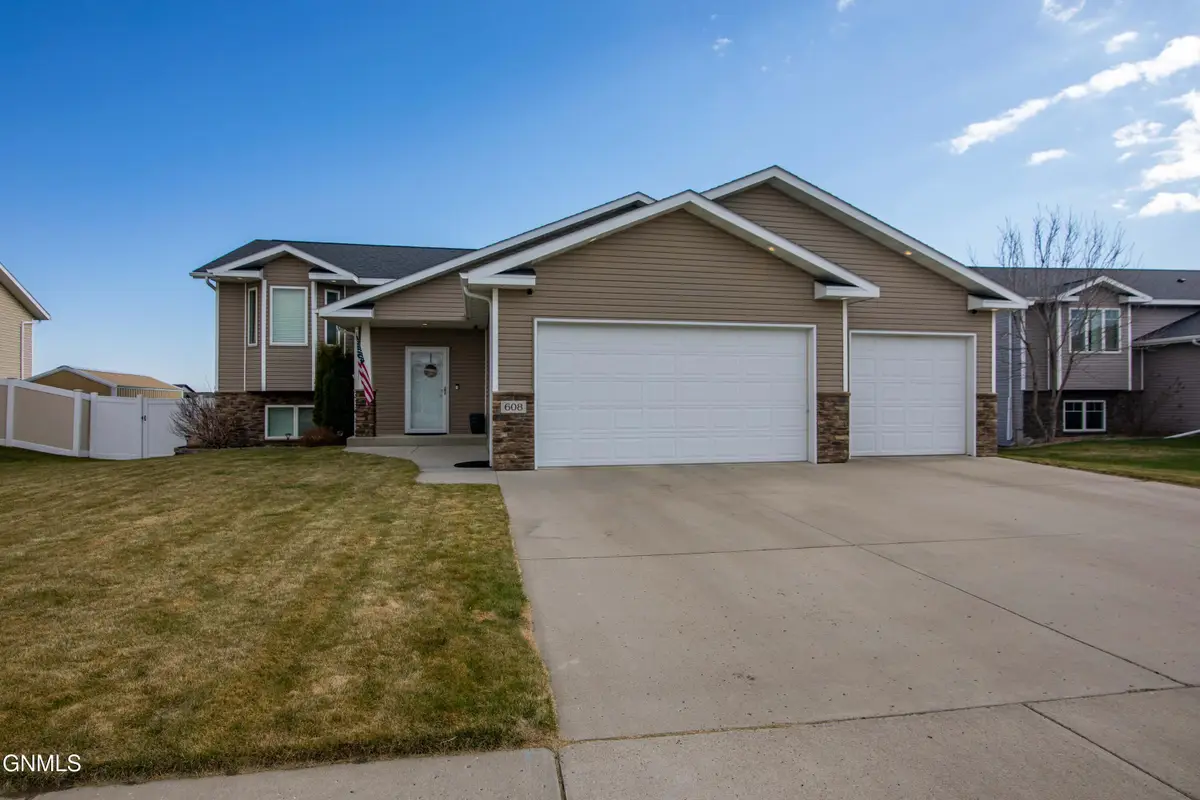 608 14th Street Se, Mandan, ND 58554 - #1