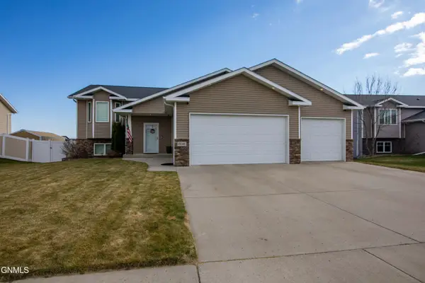 608 14th Street Se, Mandan, ND 58554