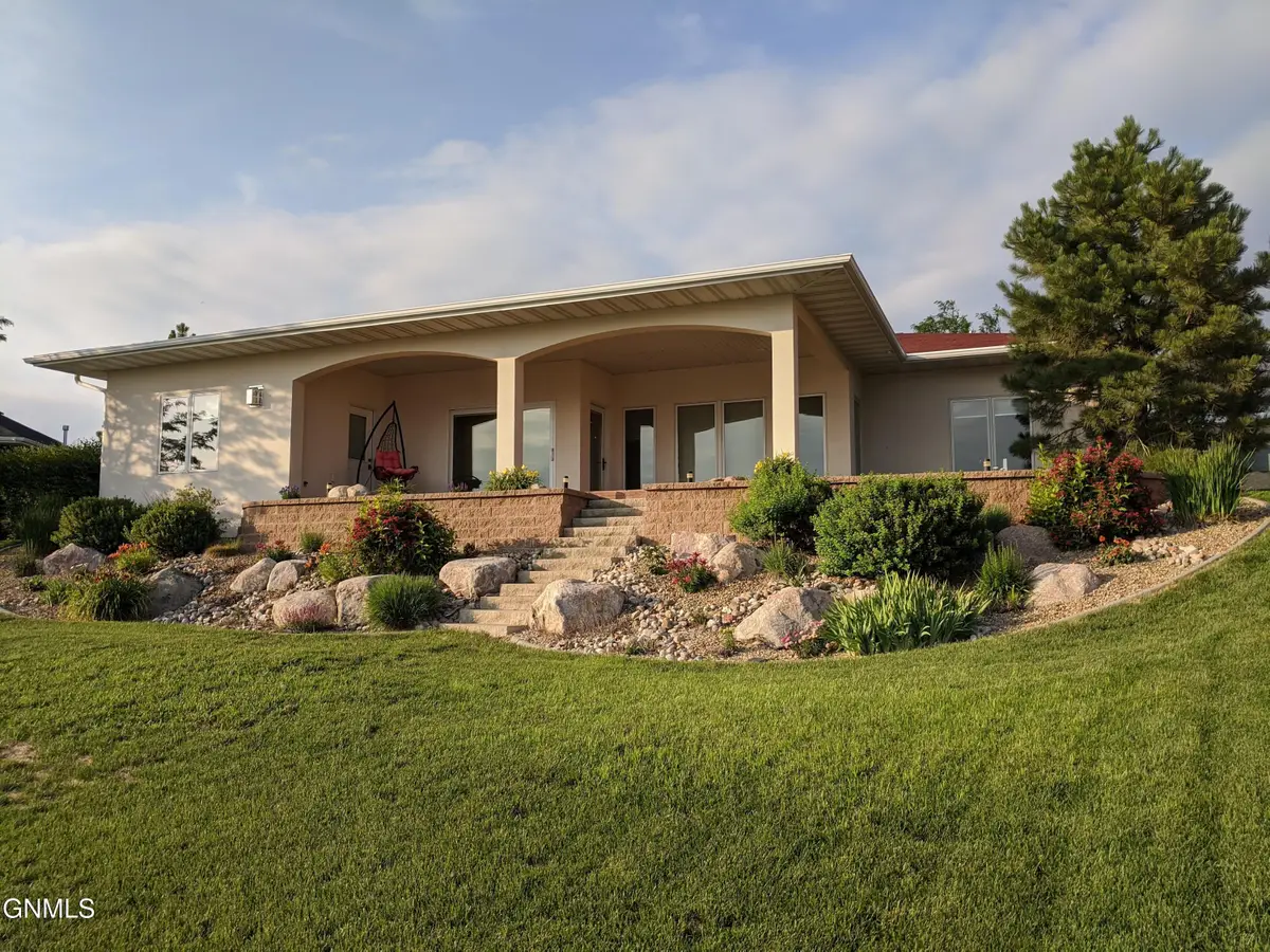 3924 Poseidon Loop, Bismarck, ND 58504 - #1