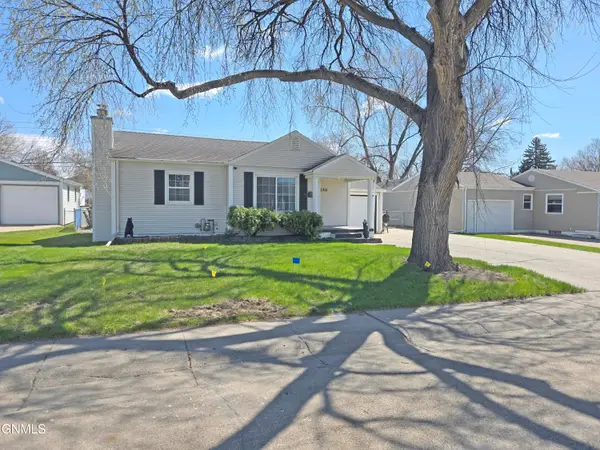 1301 N 12th Street, Bismarck, ND 58501