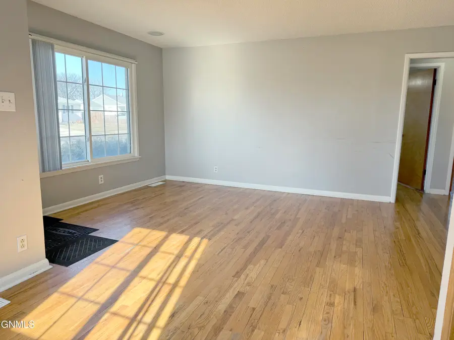1301 N 12th Street, Bismarck, ND 58501 - #3