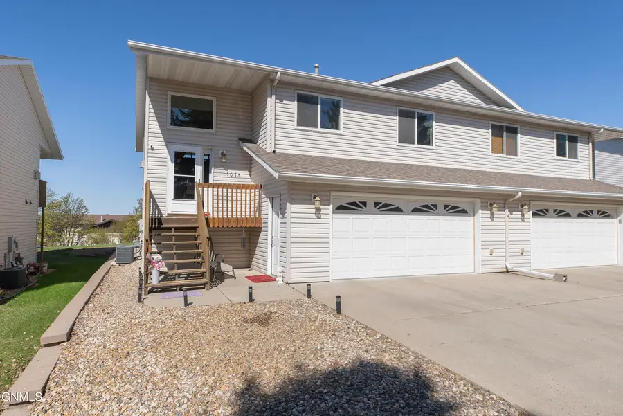 1075 Turnpike Avenue E, Bismarck, ND 58501 - #2