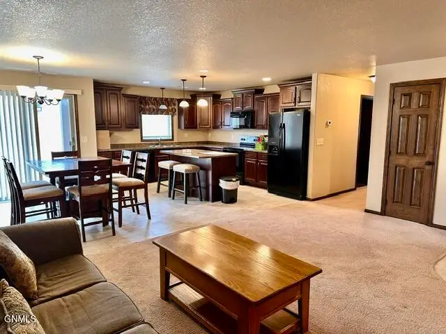1405 Sharloh Loop #1, Bismarck, ND 58501 - #3