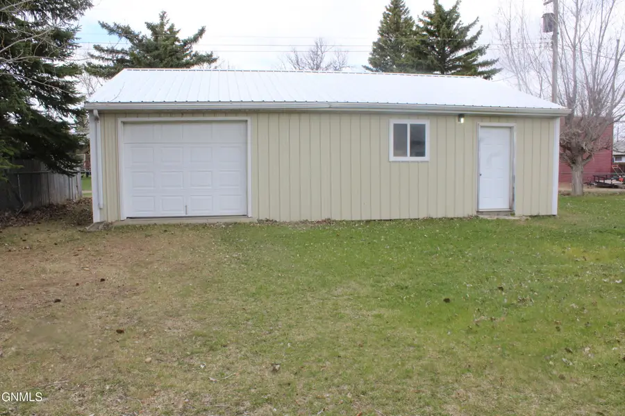 504 Kundert Street, Turtle Lake, ND 58575 - #3