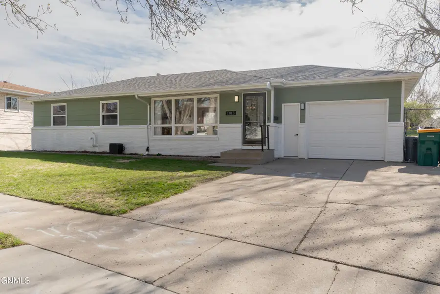 1813 Marian Drive, Bismarck, ND 58501 - #2