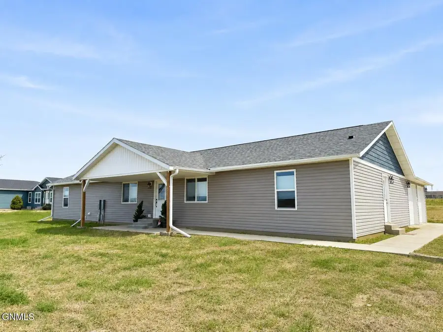 5476 Matthew Avenue, Williston, ND 58801 - #2