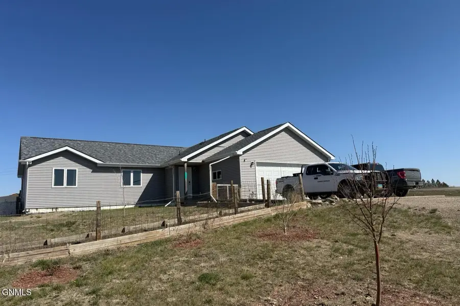 14739 Baxter Street, Williston, ND 58801 - #2
