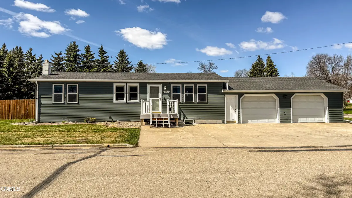 212 1st Street N, Wilton, ND 58579 - #1