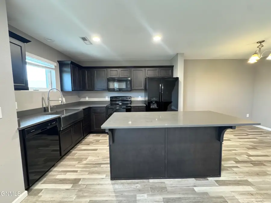 3934 24th Street Se, Mandan, ND 58554 - #3