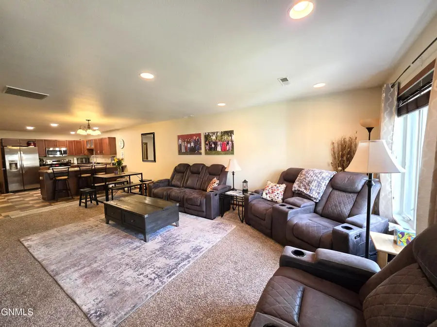 536 Elks Drive, Dickinson, ND 58601 - #3