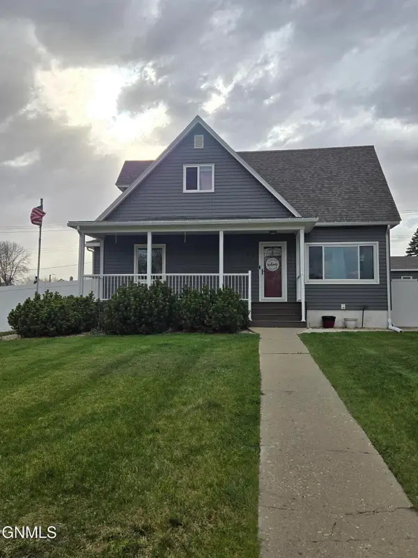 410 Welo Street N, Tioga, ND 58852