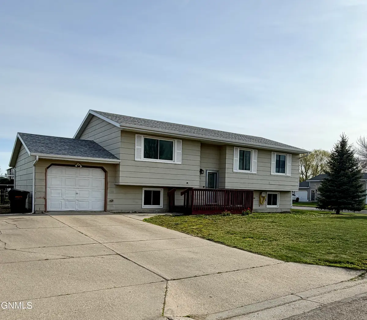 101 Sturgis Loop, Lincoln, ND 58504 - #1