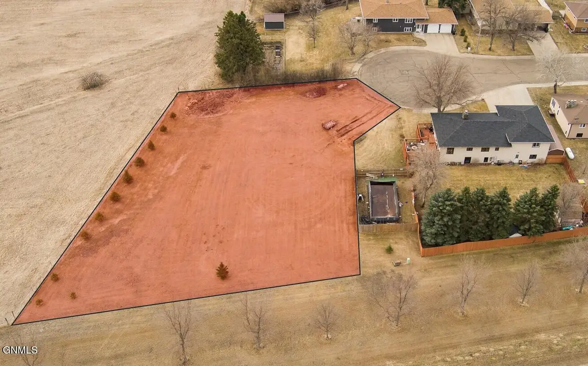 820 Mannhaven Street, Hazen, ND 58545 - #1