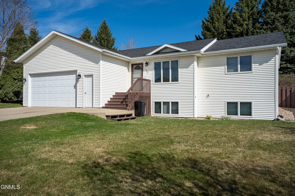 1408 19th Street Se, Mandan, ND 58554 - #1