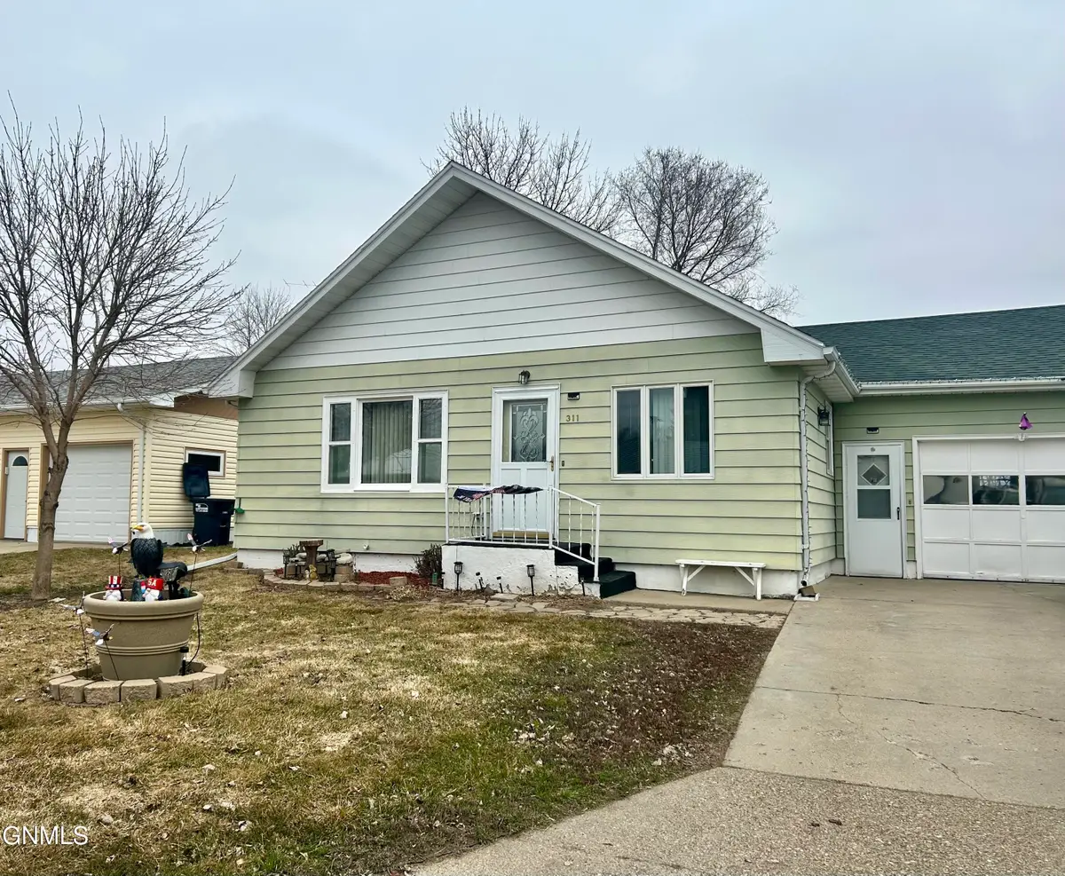 311 Walnut Street, Turtle Lake, ND 58575 - #1