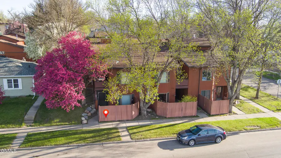 106 Rosser Avenue, Bismarck, ND 58501 - #2