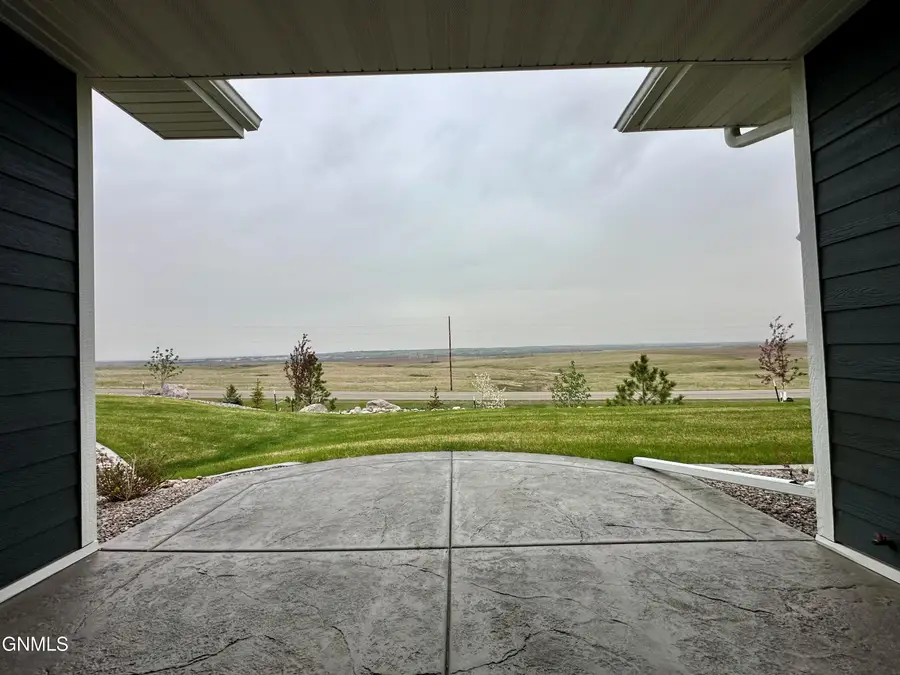 6201 Tyler Parkway #139, Bismarck, ND 58503 - #2