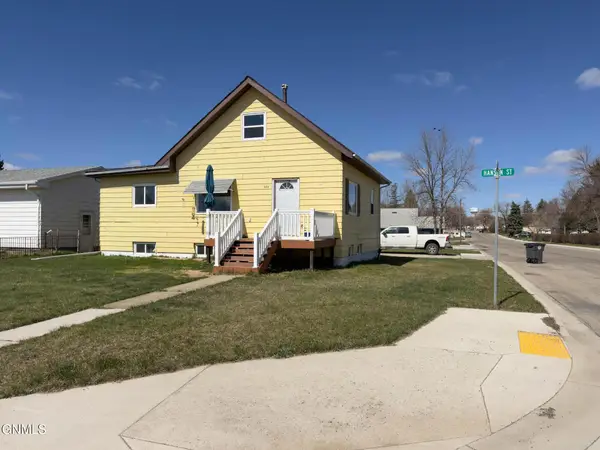 322 Hanson Street N, Tioga, ND 58852