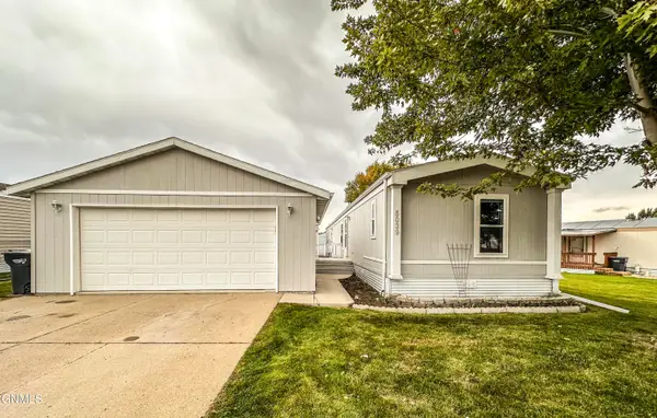 5039 Redcoat Drive, Bismarck, ND 58503