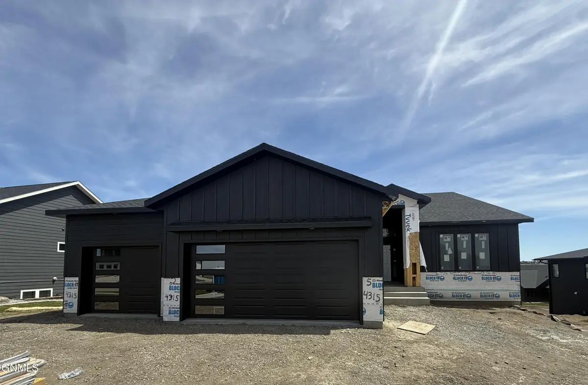 4315 Elk Ridge Drive, Bismarck, ND 58503 - #1